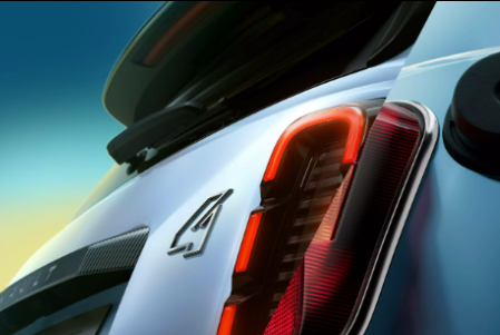 RENAULT 4 E-TECH 100% ELECTRIC